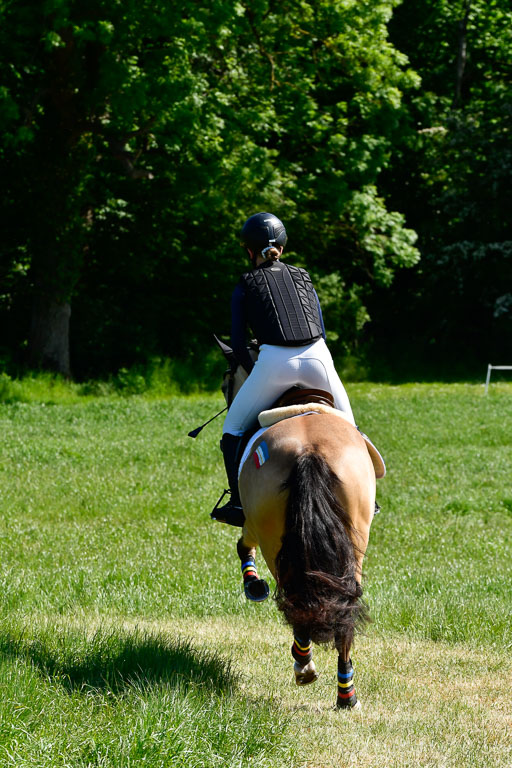 Goldene Schärpe Ponys in Hohen Luckow 1-4.6.23 | 04062023 Leoni Schulz - Coco Dream_02 