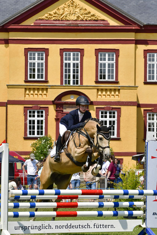 Goldene Schärpe Ponys in Hohen Luckow 1-4.6.23 | 04062023 Leoni Schulz - Coco Dream_15 