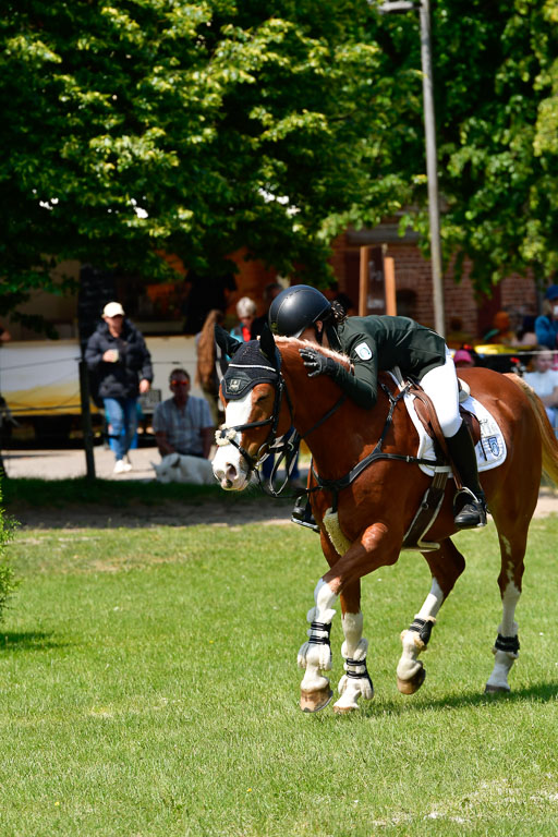 Goldene Schärpe Ponys in Hohen Luckow 1-4.6.23 | 04062023 Lola Stranzenbach - Valon_32 