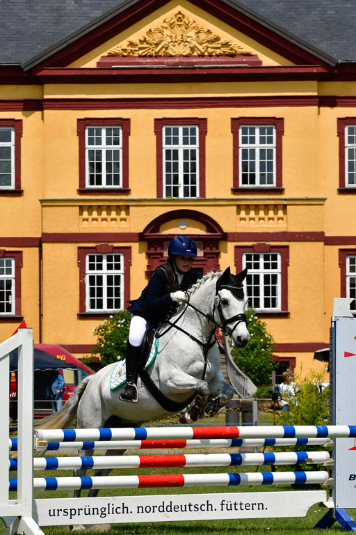 Goldene Schärpe Ponys in Hohen Luckow 1-4.6.23 | 04062023 Mia Müller - Lonsdale Lucky Star_16 