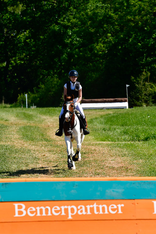 Goldene Schärpe Ponys in Hohen Luckow 1-4.6.23 | 04062023  Miley Loogen - Karino 