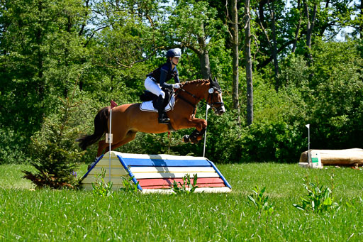 Goldene Schärpe Ponys in Hohen Luckow 1-4.6.23 | 04062023 Nayla Bereke - Douglas_05 