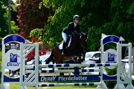 Goldene Schärpe Ponys in Hohen Luckow 1-4.6.23 | 04062023 Nia Chgarlotte Mevenkamp - Donna Prima013 