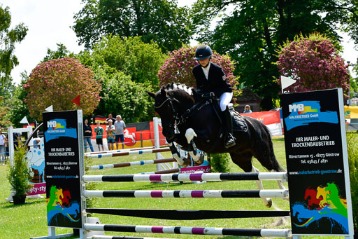 Goldene Schärpe Ponys in Hohen Luckow 1-4.6.23 | 04062023 Pauline Roskothen - Pelle_22 