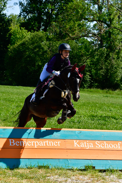 Goldene Schärpe Ponys in Hohen Luckow 1-4.6.23 | 04062023 Silvia Hofer - Ultima_01 