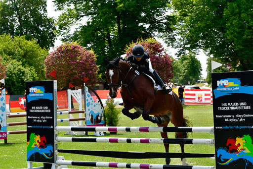Goldene Schärpe Ponys in Hohen Luckow 1-4.6.23 | 040620923 Laura Pankratz - Fs Dolittle_19 