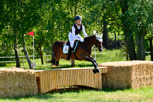 Goldene Schärpe Ponys in Hohen Luckow 1-4.6.23 | Jolina Gladigau - Desperado_26 