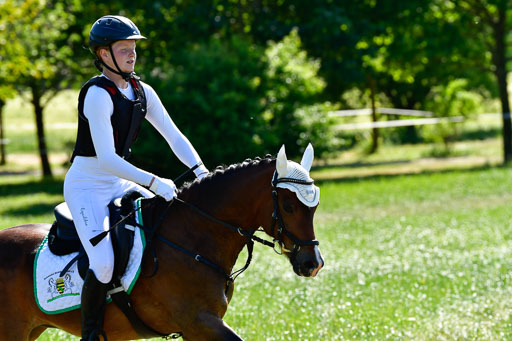 Goldene Schärpe Ponys in Hohen Luckow 1-4.6.23 | Jolina Gladigau - Desperado_28 