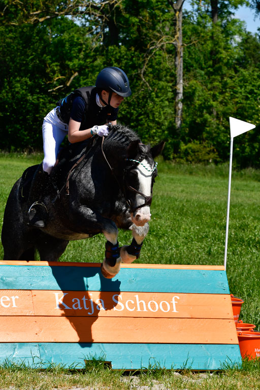 Goldene Schärpe Ponys in Hohen Luckow 1-4.6.23 | Lena Schlüter - Luna_03 
