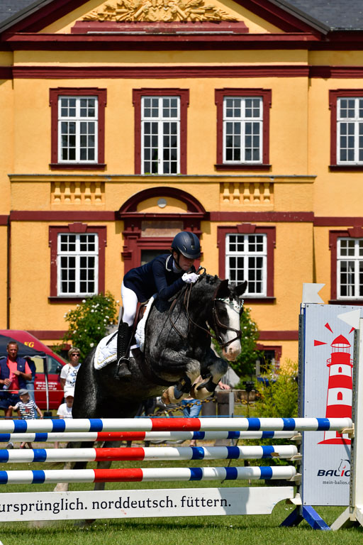 Goldene Schärpe Ponys in Hohen Luckow 1-4.6.23 | Lena Schlüter - Luna_15 
