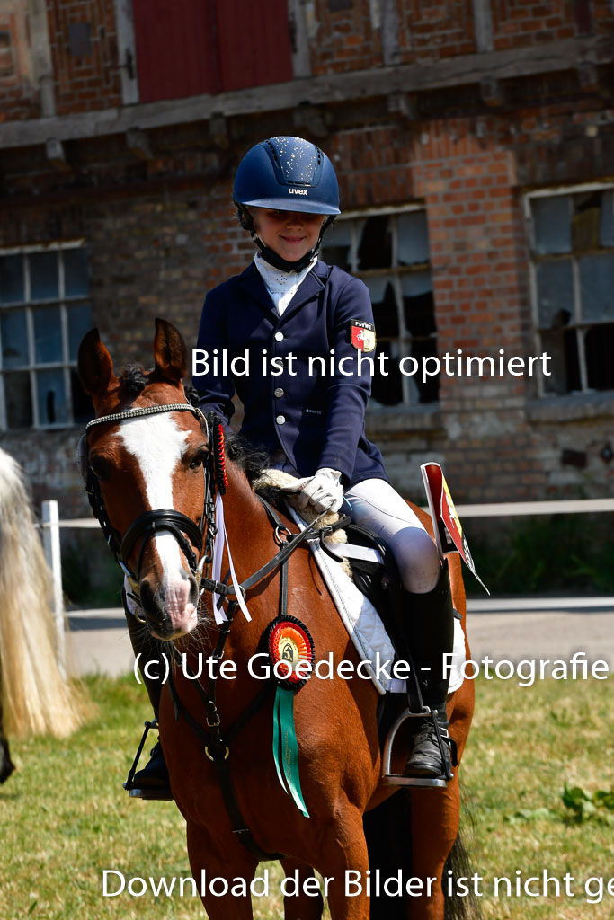 Goldene Schärpe Ponys in Hohen Luckow 1-4.6.23 | 04062023 Siegerehrung_002
