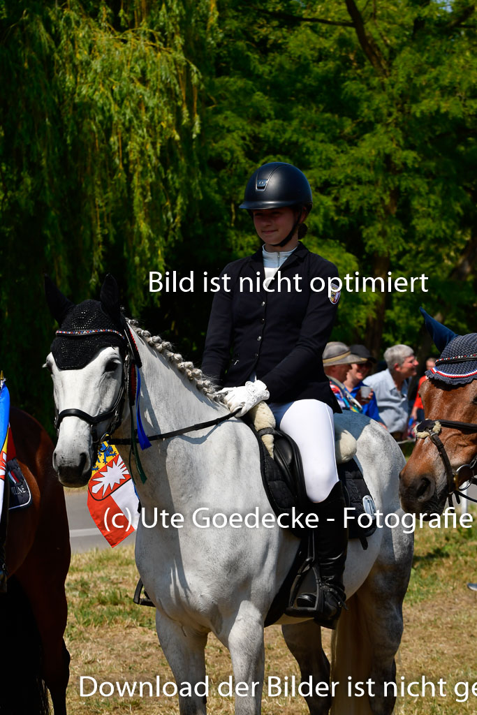 Goldene Schärpe Ponys in Hohen Luckow 1-4.6.23 | 04062023  Siegerehrung_019 