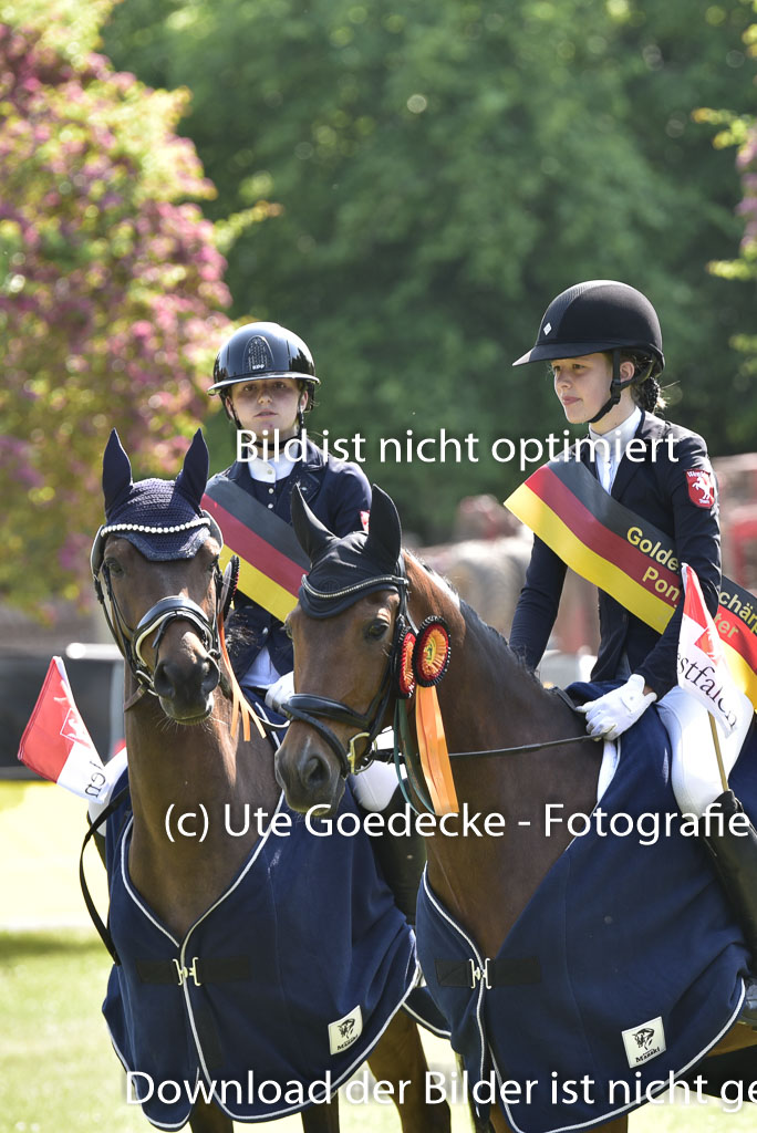 Goldene Schärpe Ponys in Hohen Luckow 1-4.6.23 | 04062023  Siegerehrung_026 