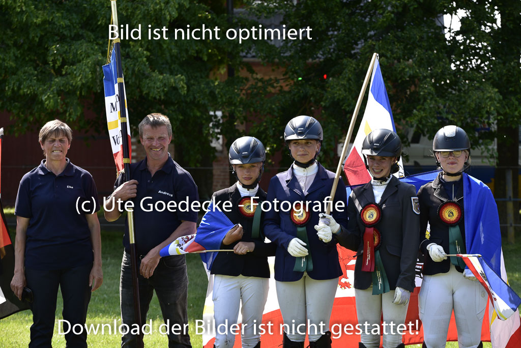 Goldene Schärpe Ponys in Hohen Luckow 1-4.6.23 | 04062023 Siegerehrung_034