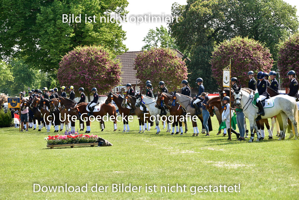 Goldene Schärpe Ponys in Hohen Luckow 1-4.6.23 | 04062023  Siegerehrung_070 