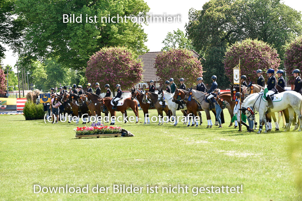 Goldene Schärpe Ponys in Hohen Luckow 1-4.6.23 | 04062023  Siegerehrung_072 