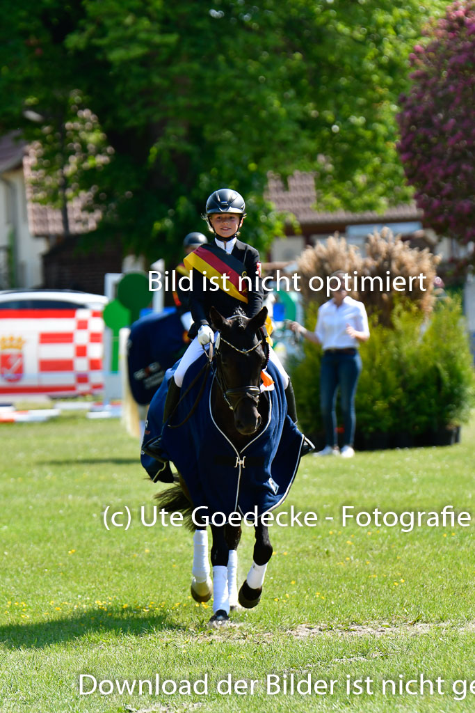 Goldene Schärpe Ponys in Hohen Luckow 1-4.6.23 | 04062023  Siegerehrung_097 