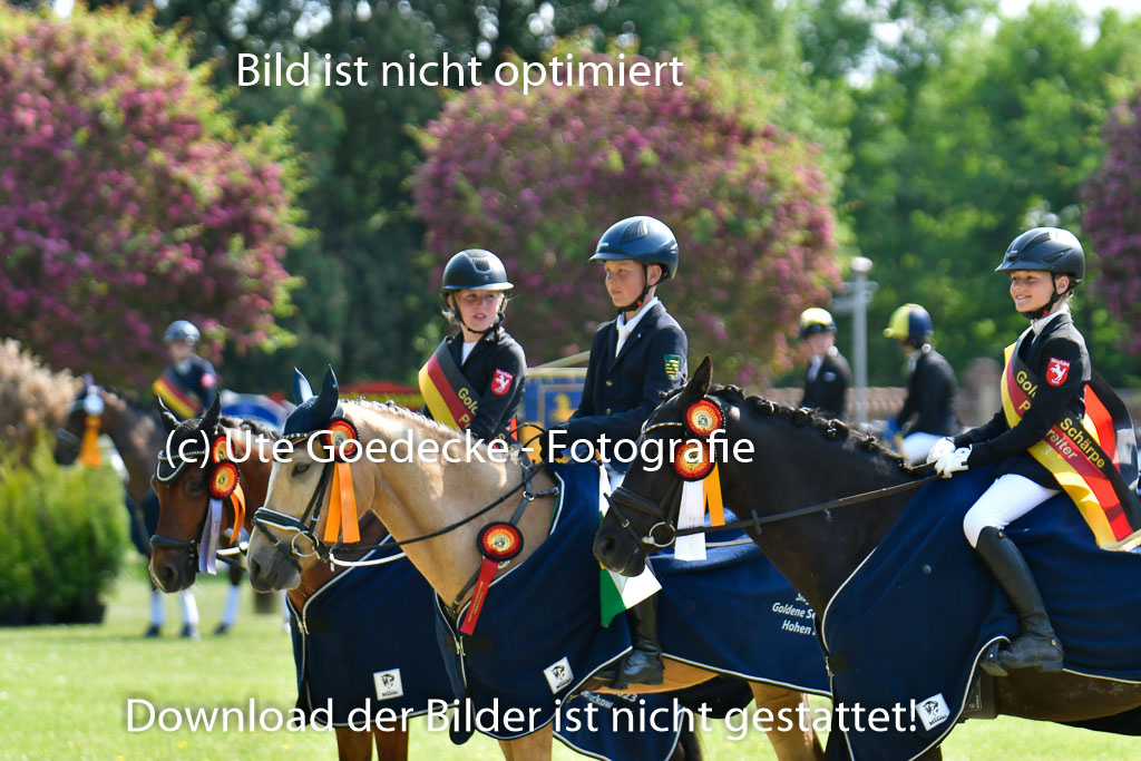 Goldene Schärpe Ponys in Hohen Luckow 1-4.6.23 | 04062023  Siegerehrung_116 
