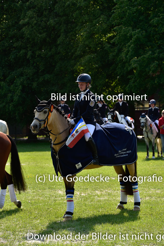 Goldene Schärpe Ponys in Hohen Luckow 1-4.6.23 | 04062023  Siegerehrung_135 