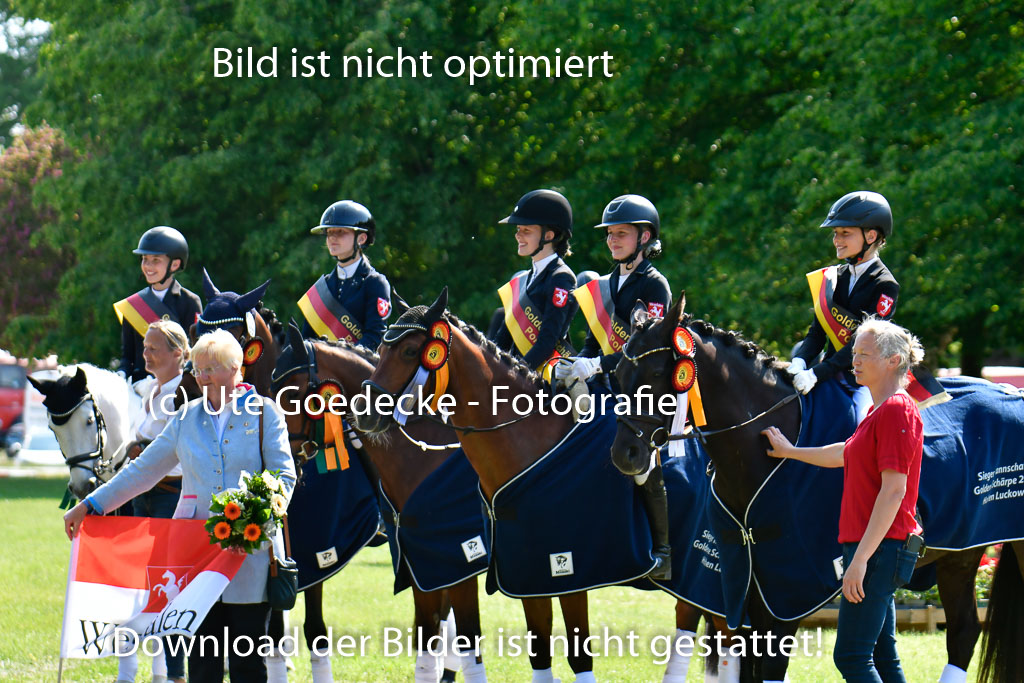 Goldene Schärpe Ponys in Hohen Luckow 1-4.6.23 | 04062023  Siegerehrung_145 