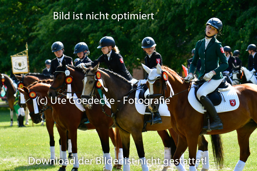 Goldene Schärpe Ponys in Hohen Luckow 1-4.6.23 | 04062023  Siegerehrung_147 