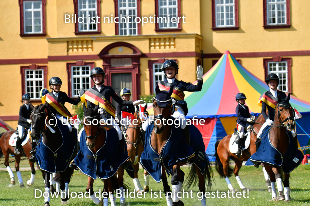 Goldene Schärpe Ponys in Hohen Luckow 1-4.6.23 | 04062023  Siegerehrung_154 