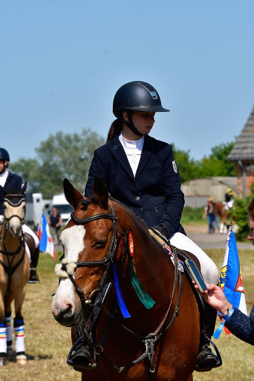 Goldene Schärpe Ponys in Hohen Luckow 1-4.6.23 | 04062023  Siegerehrung_018 