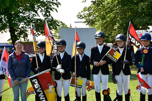 Goldene Schärpe Ponys in Hohen Luckow 1-4.6.23 | 04062023  Siegerehrung_050 