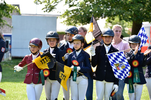 Goldene Schärpe Ponys in Hohen Luckow 1-4.6.23 | 04062023  Siegerehrung_053 