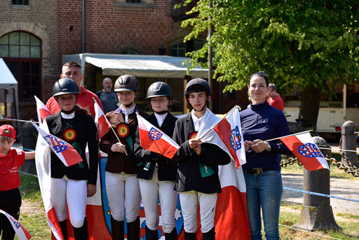 Goldene Schärpe Ponys in Hohen Luckow 1-4.6.23 | 04062023  Siegerehrung_066 