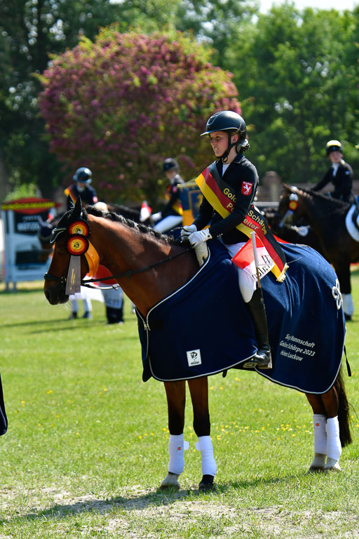 Goldene Schärpe Ponys in Hohen Luckow 1-4.6.23 | 04062023  Siegerehrung_104 