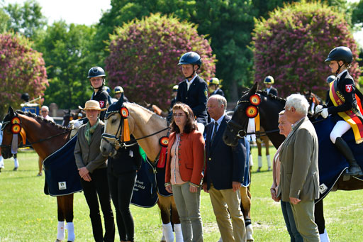 Goldene Schärpe Ponys in Hohen Luckow 1-4.6.23 | 04062023  Siegerehrung_107 