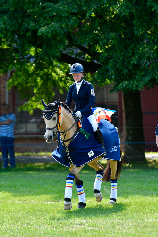 Goldene Schärpe Ponys in Hohen Luckow 1-4.6.23 | 04062023  Siegerehrung_118 