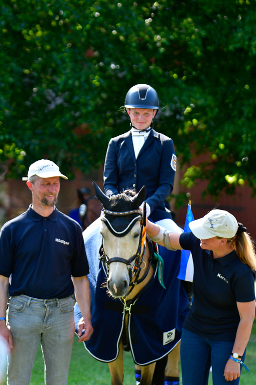 Goldene Schärpe Ponys in Hohen Luckow 1-4.6.23 | 04062023  Siegerehrung_127 