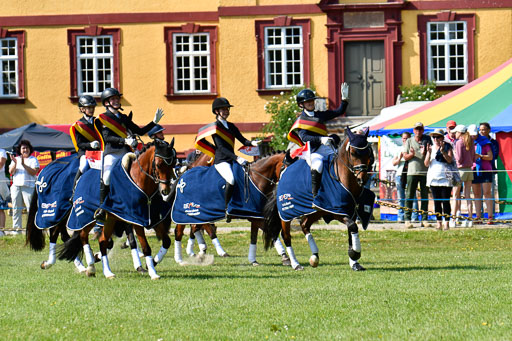 Goldene Schärpe Ponys in Hohen Luckow 1-4.6.23 | 04062023  Siegerehrung_153 