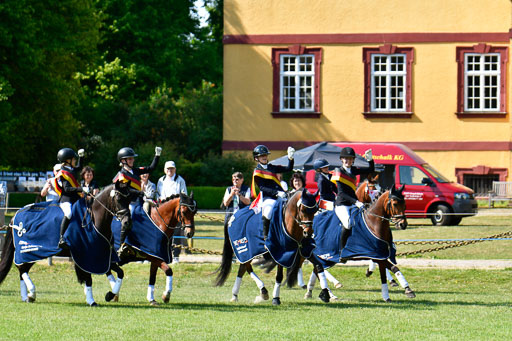 Goldene Schärpe Ponys in Hohen Luckow 1-4.6.23 | 04062023  Siegerehrung_157 