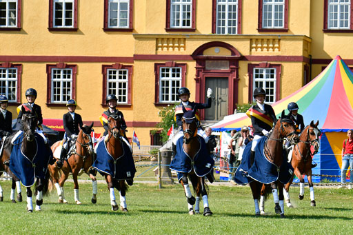 Goldene Schärpe Ponys in Hohen Luckow 1-4.6.23 | 04062023  Siegerehrung_159 