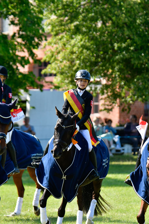 Goldene Schärpe Ponys in Hohen Luckow 1-4.6.23 | 04062023  Siegerehrung_168 
