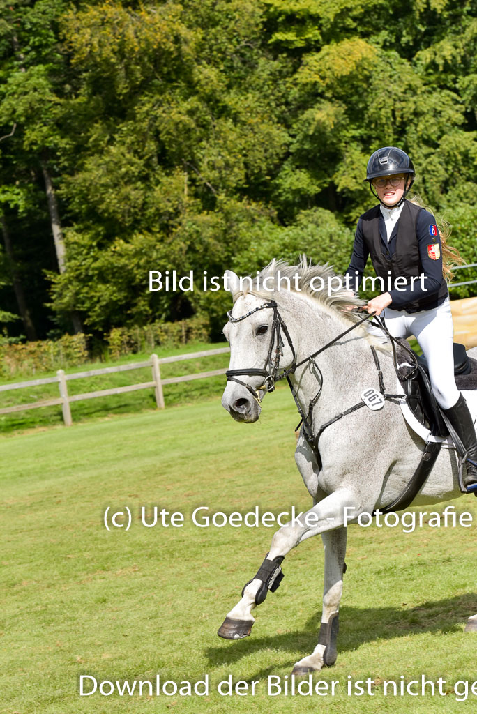  | Brinkmann, Leni Charlotte 9-24 _11 