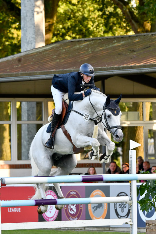  | Greve, Hendrik - Karat du Plessis 9-24_20 