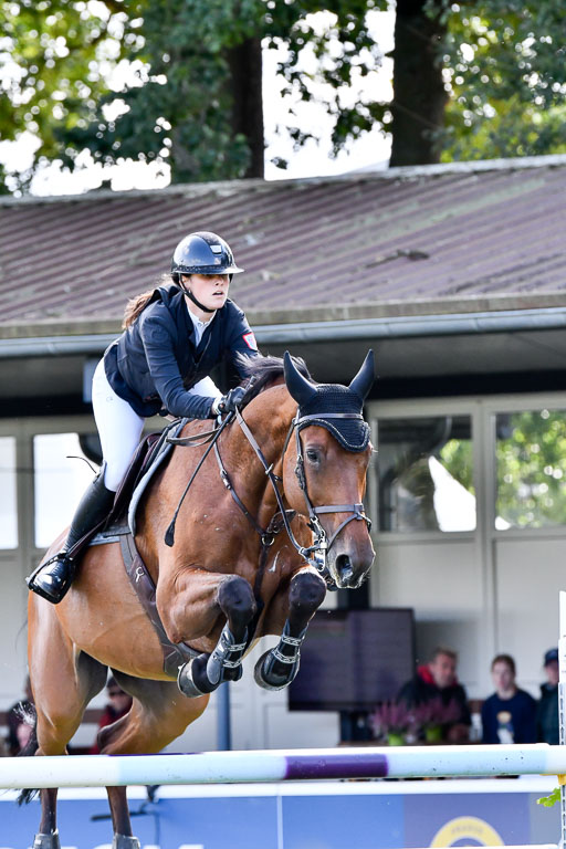  | Gruber, sarah - Lord onassis 9-24_08 