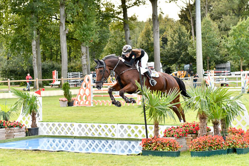  | Schumacher, Victoria - Sam vd Tojohoeve_19 