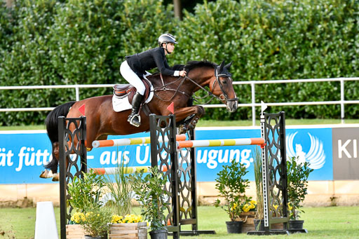  | Schumacher, Victoria - Sam vd Tojohoeve_27 