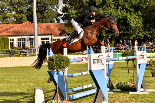  | Woldt, Janne - Charlien_01 