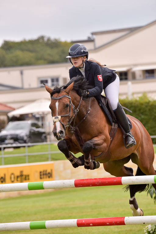 | Hagedorn, Luna - Nikita va het Vijverhof 9-24_10 