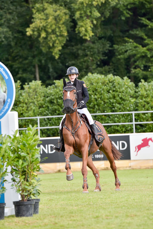  | Hauter, Anna-Sophie - Cuderia 9-24_09 