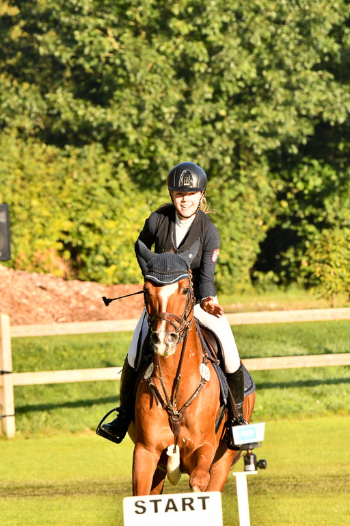  | Helly, Milena - Nussini 9-24_14 