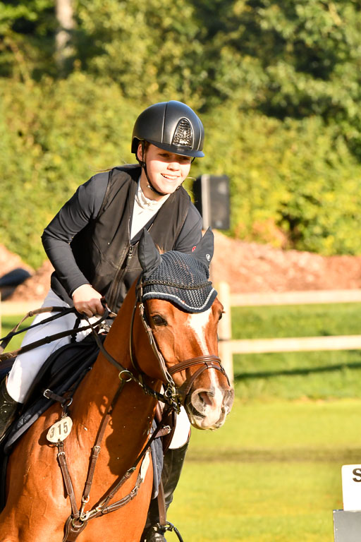  | Helly, Milena - Nussini 9-24_15 