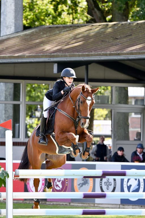  | Hilger, Viktoria - Jango 9-24_01 