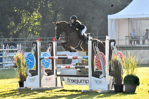  | Hilger, Viktoria - Jango 9-24_15 